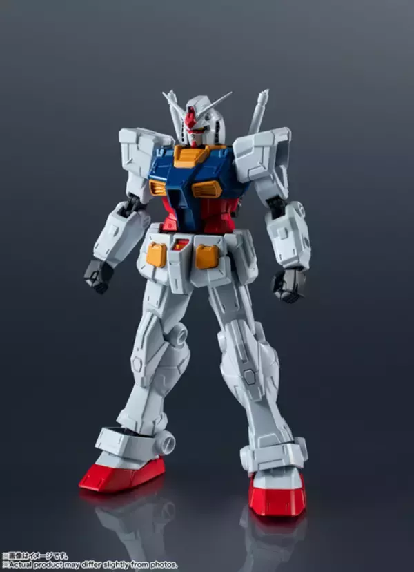 「「こいつ…動くぞ」ガンダムの多彩なアクションが可能なフィギュアが発売！ガンダム・ハンマーやハイパー・バズーカなどの武器も付属」の画像