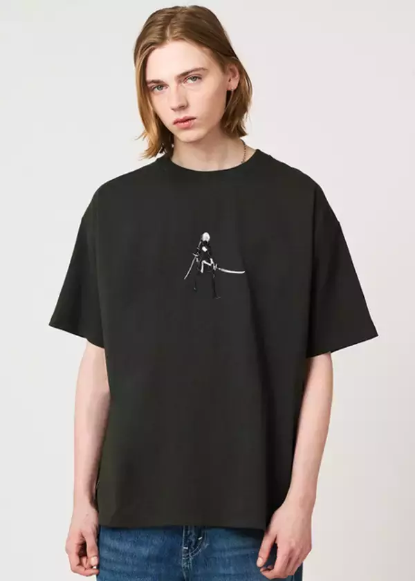 「「NieR:Automata」推奨：全13アイテムの確認… 2B、ポッド042＆153、エミールたちがアパレルに☆グラニフコラボに注目」の画像