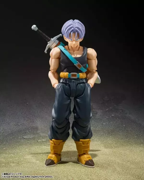 「“二度とおとうさんを死なせやしない”「ドラゴンボールZ」トランクスが立体化！風になびく髪＆ポケットに手を入れ佇む姿も再現可能」の画像