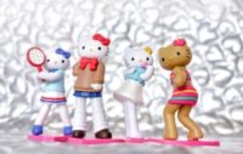 キティちゃんがスタイルアップ!? ルーズソックスギャルやエンジェルが“平成レトロ”感じる♪ ガチャフィギュア登場