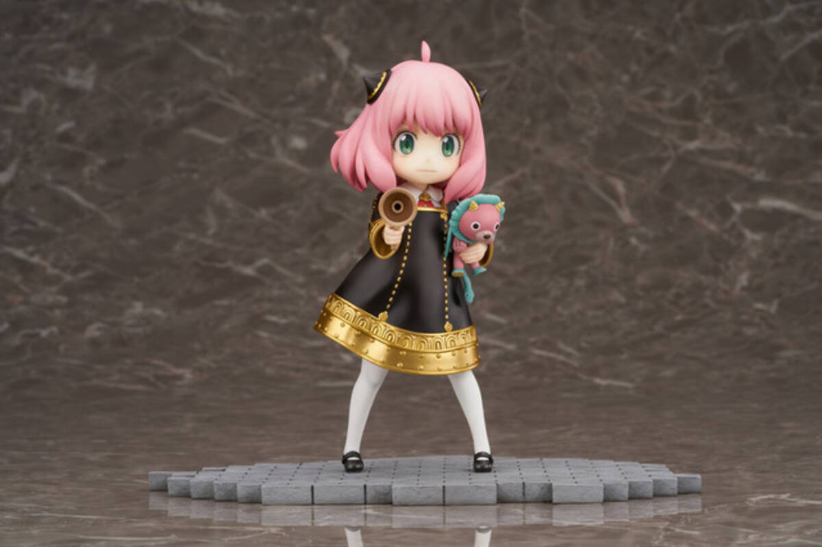 SPY×FAMILY」アーニャ＆ロイド、「オバロ」和装が美しいアルベド 