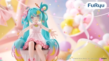 初音ミク、竈門炭治郎らがカップ麺ストッパーフィギュア「ぬースト」に！10周年記念でデスノート、鬼滅など人気作品が4月より登場