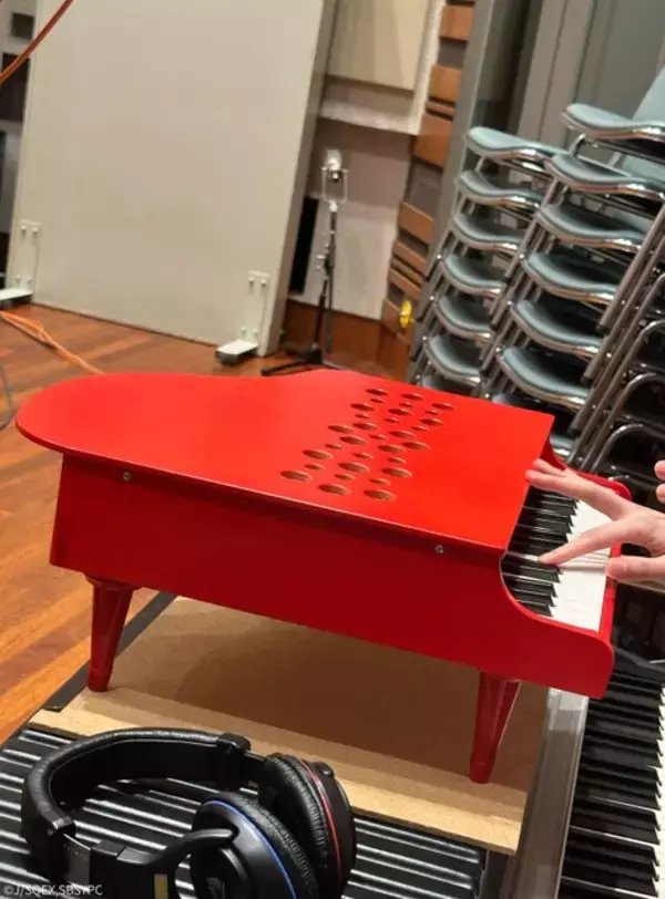 「「ヤニ吸う」目に見えない世界観の“温度”を具現化した“音”とは― 音響監督＆音楽担当のこだわり制作エピソード到着【深堀り】」の画像