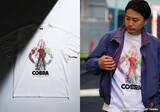 「「COBRA」ヴィンテージライクなTシャツが登場☆ ヒューッ見ろよデザインを…大人が自然に着こなせるみてえだ!!」の画像3