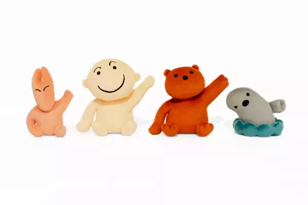 「「まんが日本昔ばなし」“にんげんっていいな”ぬいや、OP映像の“龍と子”チャームがエモい…！50周年記念POPUPストア開催【9月18日】」の画像