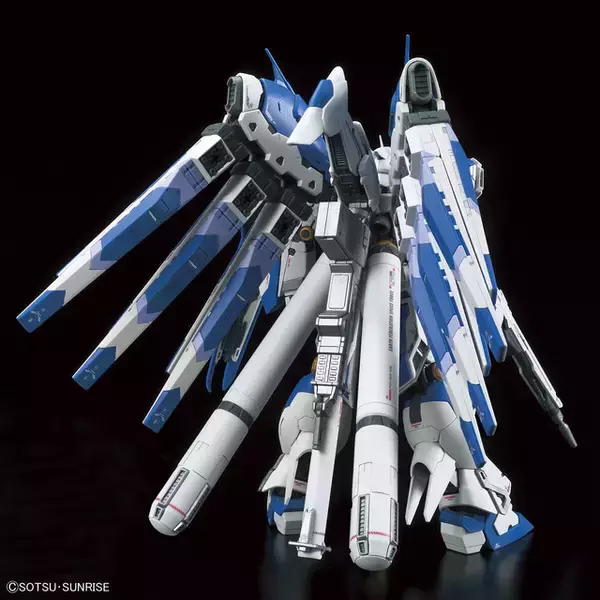 「「RG 1/144 Hi-νガンダム」が抽選販売受付中！「アドヴァンスドMSジョイント」でフィン・ファンネル射撃時の形態を再現」の画像