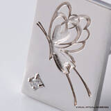 「「サマポケ」紳士の装いに静かな輝きを添える…“七影蝶”モチーフのカフス＆ピンズシリーズが登場」の画像1