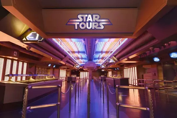 TDL「スター・ツアーズ」がマンダロリアン公開記念の特別バージョンに！ファン参加の特別イベントも開催【現地レポ】