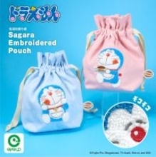 ドラえもんが、どら焼きと一緒で幸せそう♪ タケコプターなどひみつ道具を使う姿もアイテムに
