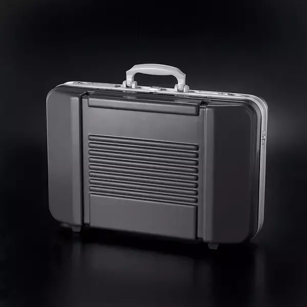 「“さあ！…振り切るぜ”「仮面ライダーW」アクセルドライバー専用収納ボックスの二次受注がスタート！仮面ライダーアクセルをデザインした特製パッケージ付き」の画像