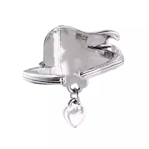 「「けいおん！」唯や澪、梓たちと“ずっと放課後、いつまでもティータイム”―「MAYLA」からリングセット&グリッター入りアクスタ登場」の画像