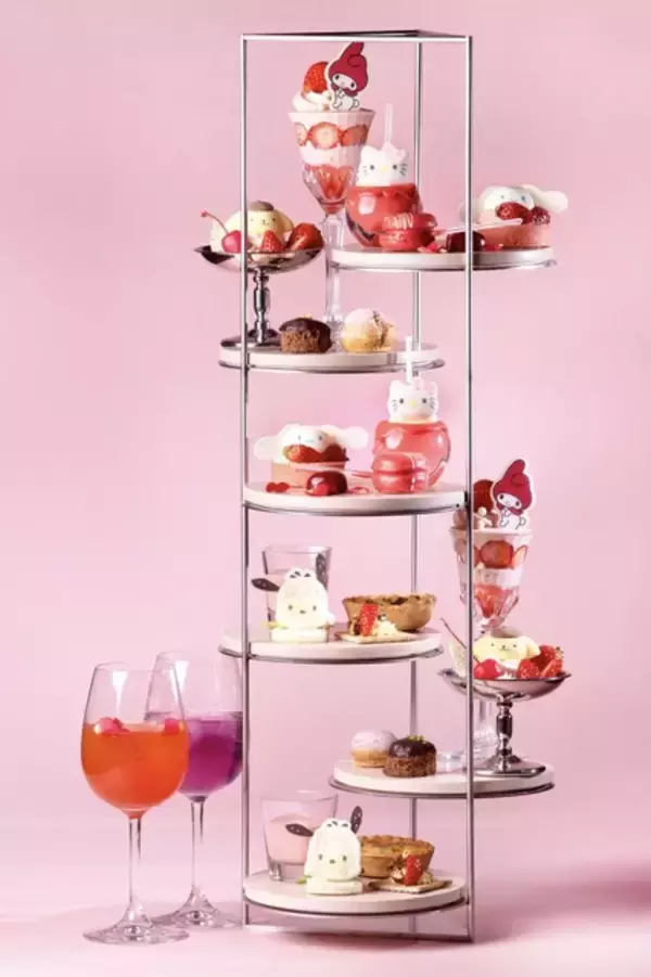 サンリオの“カワイイ”×大人エレガンスなアフタヌーンティーが誕生♪ 「サンリオ展」コラボで期間限定開催【4月24日～】
