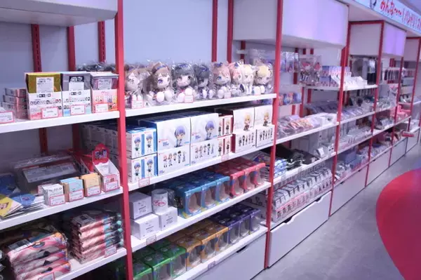 「「BanG Dream! STORE」Poppin'PartyからAve Mujicaまで全10バンドのグッズが勢揃い！あのとき買えなかったグッズが買えるかも!? 【フォトレポート】」の画像