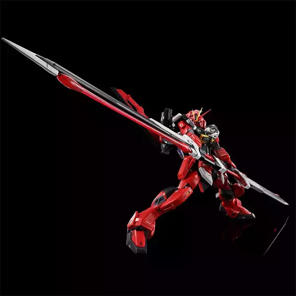 “対艦刀はこっちにもあるわ！”「RG 1/144 ソードインパルスガンダムSpecII」がプレバンで販売中！ 本体の真紅のカラーリングを成形色で再現