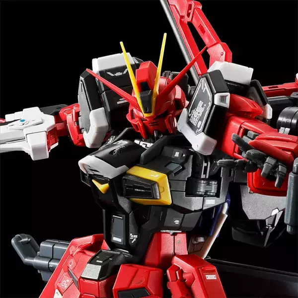 「“対艦刀はこっちにもあるわ！”「RG 1/144 ソードインパルスガンダムSpecII」がプレバンで販売中！ 本体の真紅のカラーリングを成形色で再現」の画像