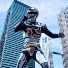 蒸着せよ！初代「宇宙刑事ギャバン」40cmのド迫力フィギュア再び！25個のLEDで全身が発光