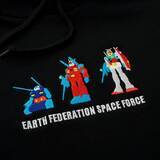 「「機動戦士ガンダム」V作戦のMSが勢ぞろい！ 地球連邦軍＆ジオン公国軍のモビルスーツが描かれたパーカー＆Tシャツが登場」の画像3