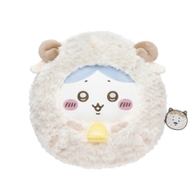 「ちいかわ」新春福袋☆ハチワレ・うさぎがひつじ姿に♪ 全12点グッズ詰めた「ハッピーバッグ」予約スタート！