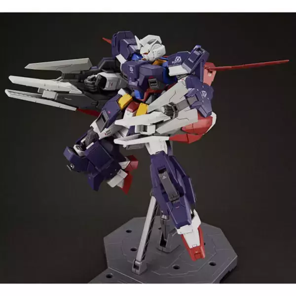 「「ガンダムAGE」AGE－1 グランサ／フルグランサを再現可能なガンプラMG登場！ 追加装甲＆アップグレードパーツで自由度の高いキット」の画像