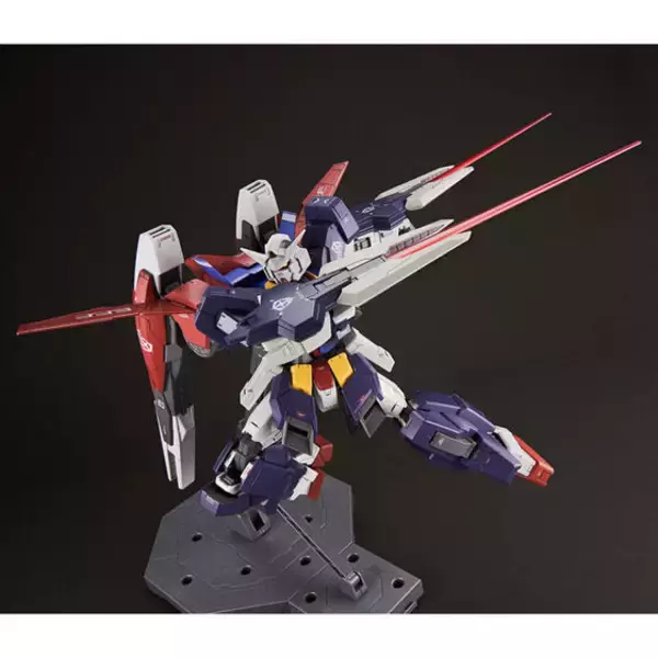 「「ガンダムAGE」AGE－1 グランサ／フルグランサを再現可能なガンプラMG登場！ 追加装甲＆アップグレードパーツで自由度の高いキット」の画像
