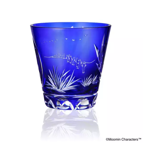 「「ムーミン」ムーミンやスナフキンがキラキラの江戸切子グラスに！小説の世界観を繊細な職人技で表現」の画像