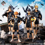 「「ハイキュー!!」翔陽、飛雄ら烏野高校メンバーがフィギュアに☆ スコアボード風カレンダー、"座って見える"アクスタ、ぬいマスコット…盛りだくさん♪【一番くじ】」の画像2