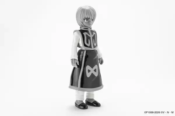 「クラピカがモノクロのソフビで登場!? 「HUNTER×HUNTER」よりソフビシリーズの新作が発売！」の画像
