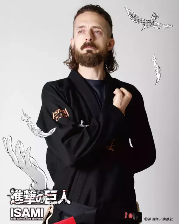 「進撃の巨人」超大型巨人＆獣の巨人がスポーツウェアに！“心臓を捧げよ”柔術着や、ボクシンググローブも登場