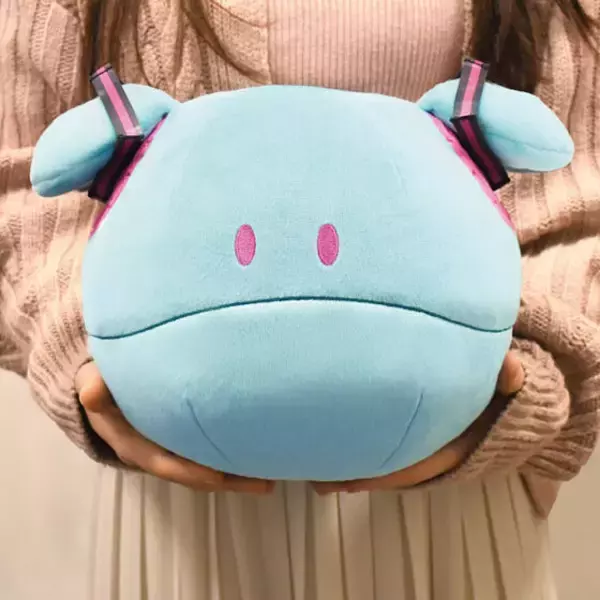 「初音ミクデザインのハロがかわいい♪ 「ガンダム45周年×初音ミク」ハロのぬいぐるみ2種が大好評に2次受注スタート」の画像