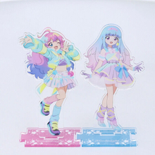 「魔法の姉妹ルルットリリィ」風&流たちを並べて飾ろう♪ 台座を連結できる“つながるアクスタ”登場