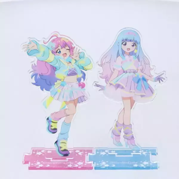 「魔法の姉妹ルルットリリィ」風&流たちを並べて飾ろう♪ 台座を連結できる“つながるアクスタ”登場