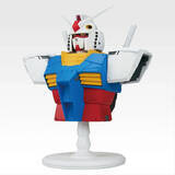 「「ガンダム」RX-78-2の胸像がついに登場！コウ・ウラキのIDカードや、“白目アムロ”のラバーチャームも☆豪華すぎるラインナップで「一番くじ」登場」の画像2