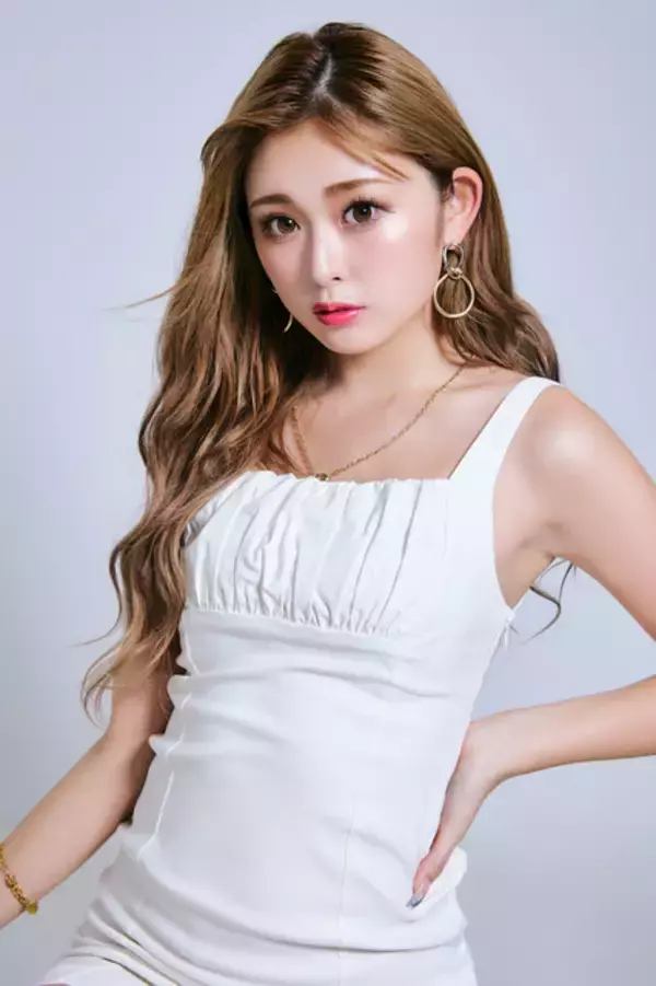 「「アギトー超能力戦争ー」ゆうちゃみが仮面ライダーに 「まず思ったのがドッキリちゃうん？でした！笑」」の画像