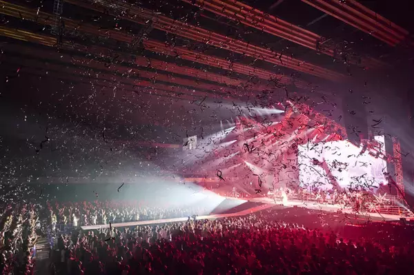 「坂本真綾 30周年ライブ「M30～Your Best～」の模様をレポート　“声優×アーティスト”として歩んだ30年の軌跡」の画像