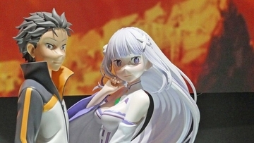 スバルとエミリアたんが等身大フィギュアで「ようこそ！」S4の放送が待ちきれない♪ KADOKAWAブース「リゼロ」コーナーをピックアップ【AnimeJapan 2026 ブースレポ】
