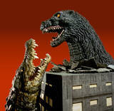 「ゴジラ×ワニ!?「ラコステ」コラボ第2弾が実現！ネイビー基調の新作アイテム登場」の画像1