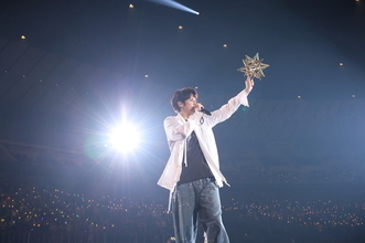宮野真守、横浜アリーナで“スター”と夢のコラボ！ こっちのけんと、神山智洋らと笑いと歌にあふれる一夜