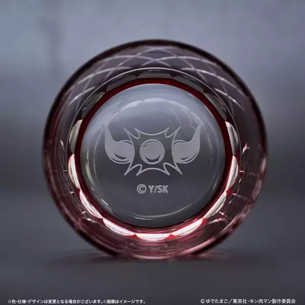 「“戦いの結末は生か死だけだ！！”「キン肉マン」悪魔将軍を刻む伝統工芸「江戸切子」が登場！ 深紅のグラスが200個限定で販売！」の画像