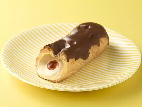「仲良しなちいかわたちが目印♪ 「ちいかわ」むちゃうまプリンがシュークリーム＆エクレアに！ モンテールとのコラボスイーツ第二弾が登場」の画像