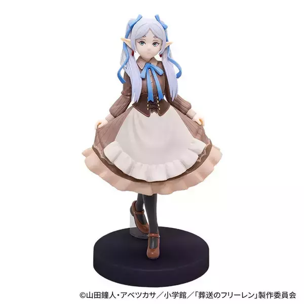 「“勇者ヒンメルならそうした”「葬送のフリーレン」オリジナル衣装のフィギュア、かわいいマスコットをゲットしよう♪【エニマイくじ】」の画像