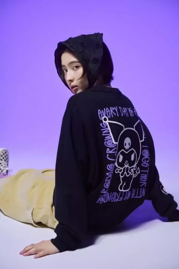「「サンリオ」キティちゃんやハンギョドンが、BLACKで“大人かっこいい”アパレルに！RODEO CROWNS WIDE BOWLコラボ」の画像