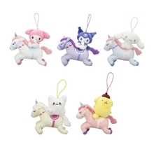 「サンリオ」クロミ、シナモロールたち×干支“午”のアートがかわいい♪プライズ景品が登場