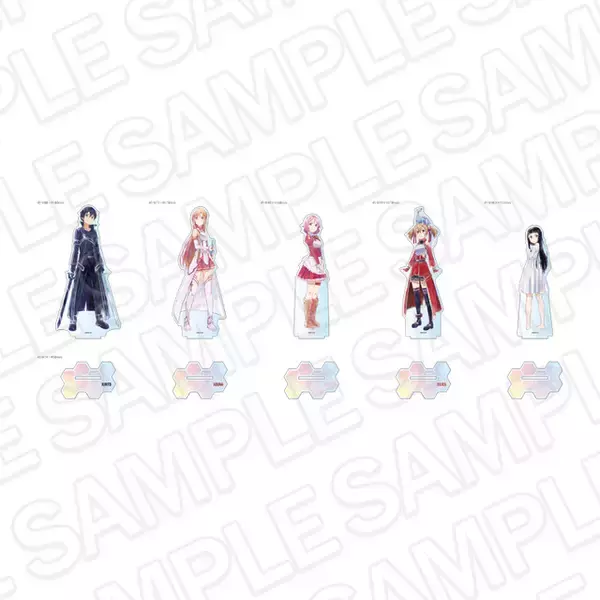 「アスナ、アリスの警官コスが可愛すぎ♪ 「SAO」ダイバーシティ東京プラザで行われたポップアップショップの事後通販がスタート！」の画像