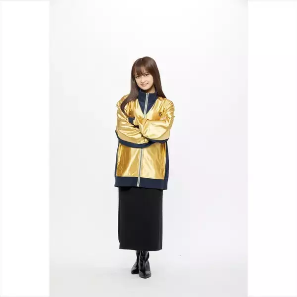 「「機動戦士Zガンダム」これが若さか…百式がモチーフのトラックジャケットが登場」の画像
