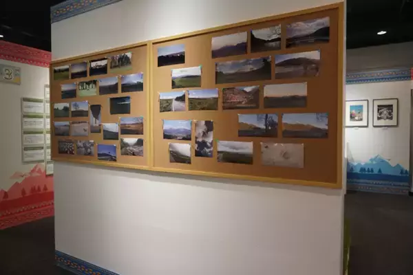 「「『ゆるキャン△』10周年記念展」が東京ソラマチで開催！あfろ先生のキャンプギア展示、キャンプ飯にフォトスポットも【レポ】」の画像