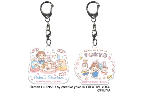 「「不二家」ペコちゃん×しろたんのコラボ☆限定グッズが盛りだくさん！アクリルチャームに限定パケミルキー缶、「ミルキー×しろたん」グッズも展開」の画像