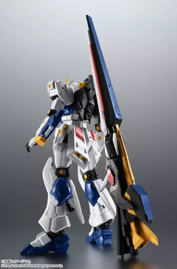 「「ガンダム」実物大νガンダム、“ROBOT魂”で立体化！ 新設定のロングレンジ・フィン・ファンネルも再現」の画像