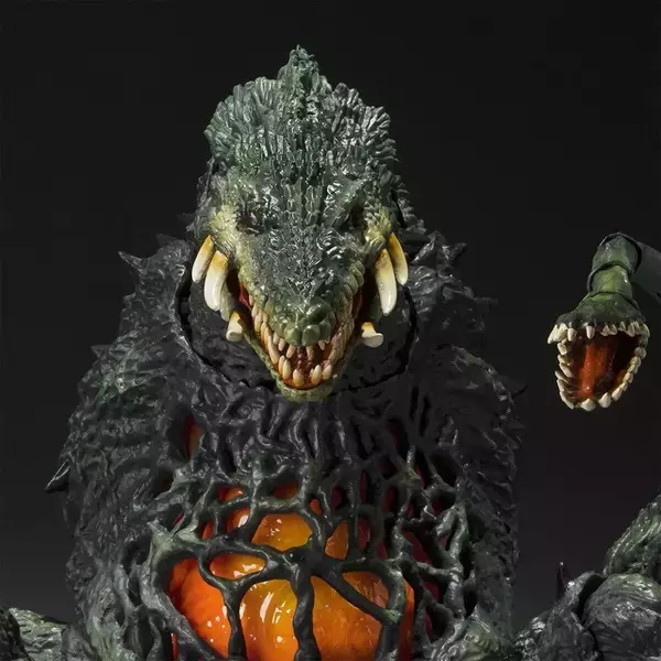 「ゴジラ VS ビオランテ」バイオ怪獣・ビオランテが“若狭湾決戦Ver.”で立体化！可動&発光ギミックで劇中再現も