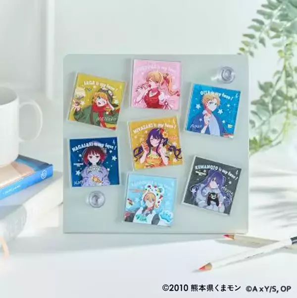 「【推しの子】アイ、アクア、ルビーが日本全国・47都道府県の地図デザインとコラボ!? チャーム付ピンバッジに♪」の画像