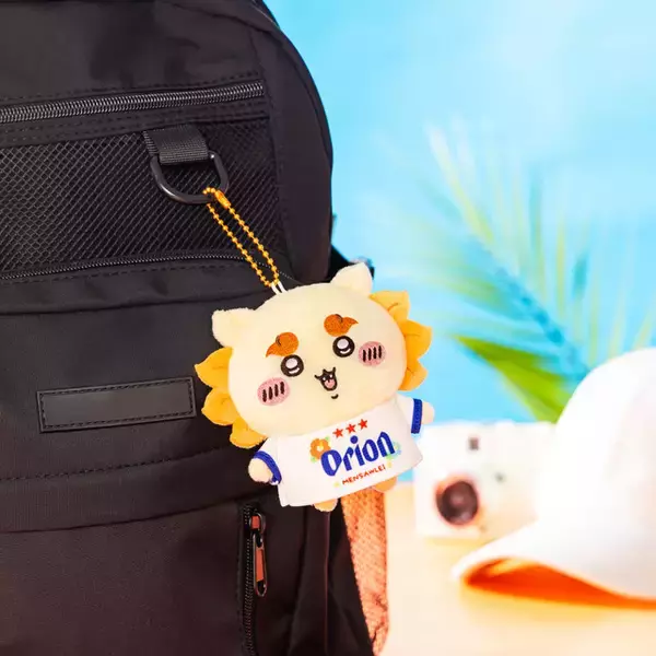 「めんそ～れちいかわ♪「ちいかわ×オリオンビール」第2弾コラボ！オリオンTシャツ着用のマスコットぬい登場」の画像